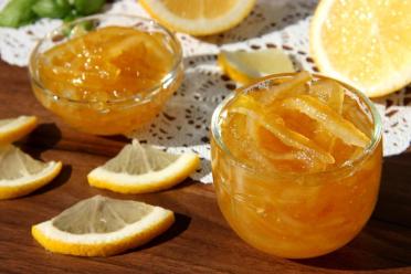 Candied Lemon Peels in Syrup