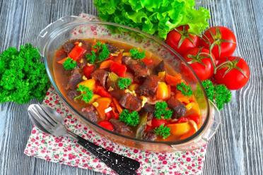 Tender Beef and Bell Pepper Delight