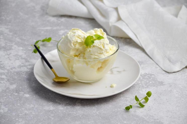 Quick & Easy Homemade Ice Cream with Cream and Condensed Milk Quick & Easy Homemade Ice Cream with Cream and Condensed Milk