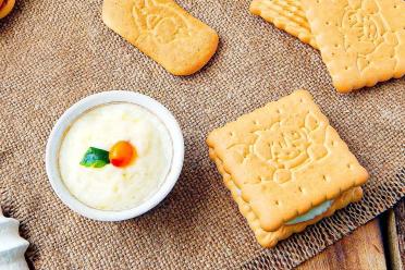 Creamy Bird's Milk Cake with Semolina
