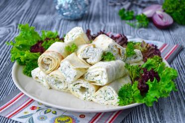 Quick & Tasty Lavash Rolls with Cottage Cheese and Herbs