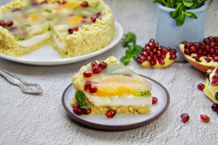 No-Bake Fruit Jelly Cake
