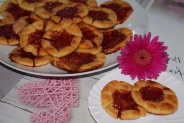 Quick & Delicious Cottage Cheese Jam Cookies