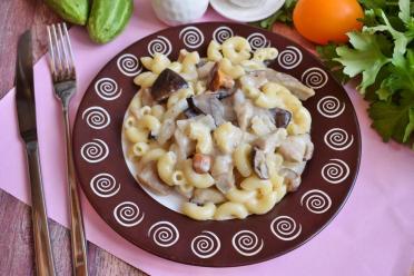 Creamy Mushroom Pasta Delight