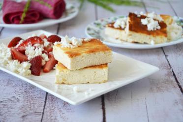 Fluffy Cottage Cheese Casserole (No Flour, No Semolina)