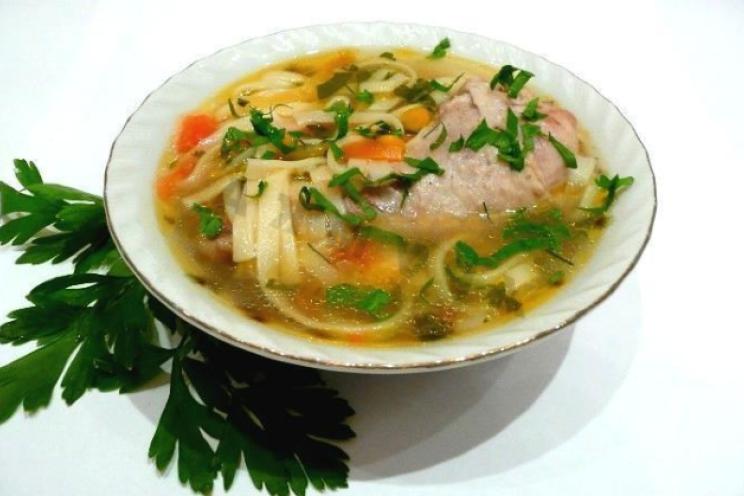 Easy Slow Cooker Noodle Soup