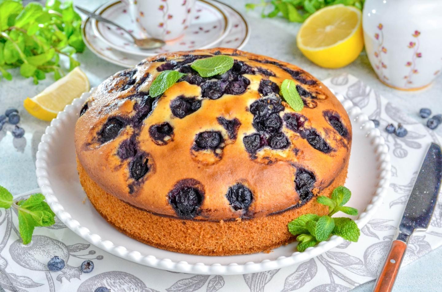 Fluffy Milk Pie with Berries or Fruits