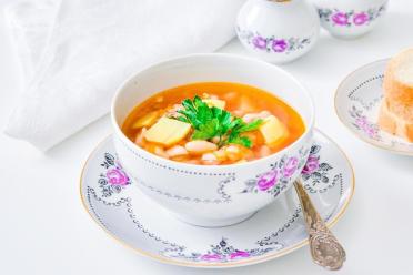 Quick & Tasty Chicken Bean Soup