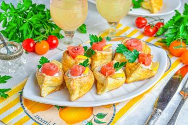 Red Fish Puff Pastry Appetizer