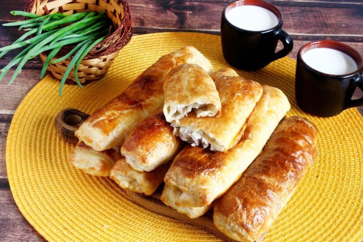 Easy Oven-Baked Meat Puff Pastries Easy Oven-Baked Meat Puff Pastries