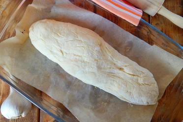Rich Homemade Yeast Dough for Versatile Baking